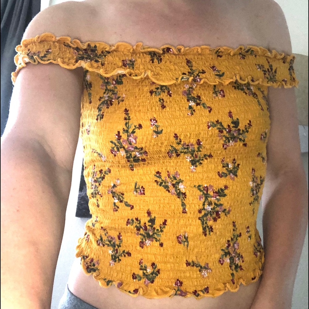 Scrunchy crop